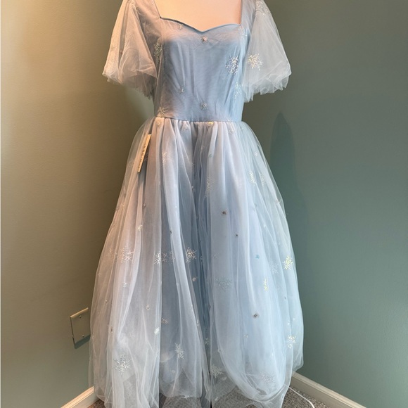 Jessa Kae December Snowflake Dress - Picture 1 of 6